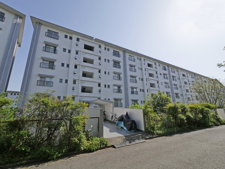 麻生台団地２２号棟