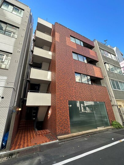 ハイツ新富町