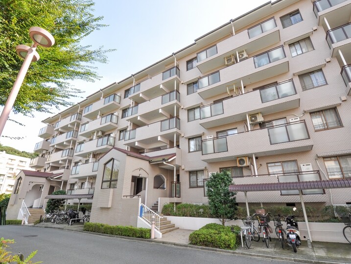 磯子杉田台団地４－４号棟