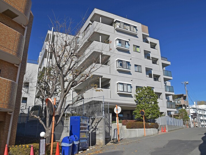 ライオンズヒルズ梶ヶ谷東
