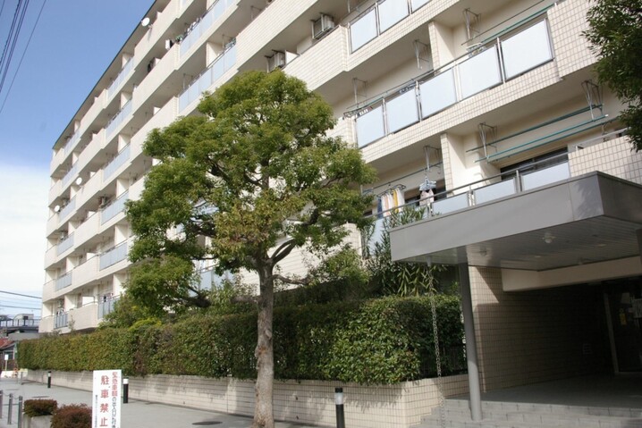 鶴見グランドハイツ
