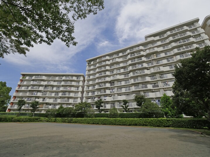 新ゆりグリーンタウンアカシア街区８号棟