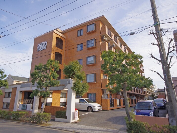 ライオンズマンション平塚総合公園