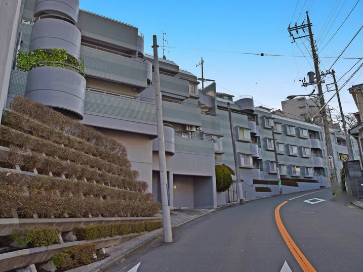 ハイツ六浦
