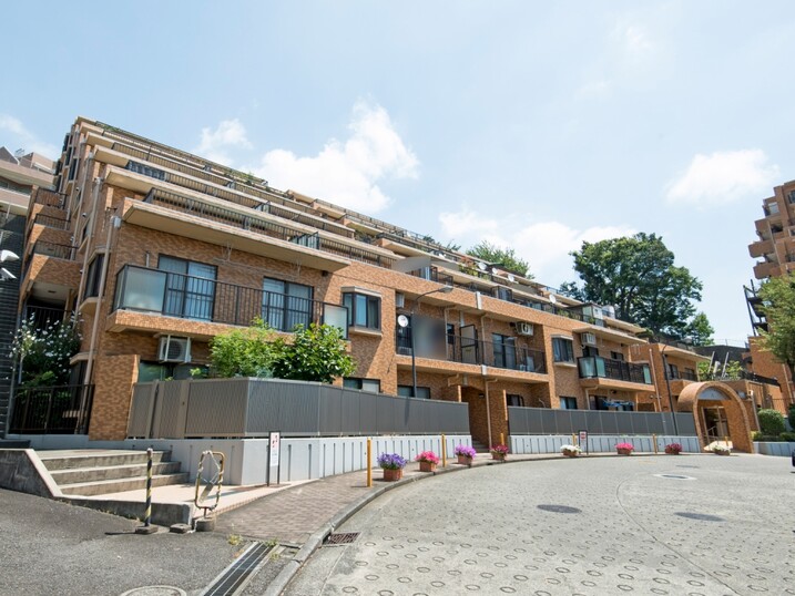ダイアパレスあざみ野