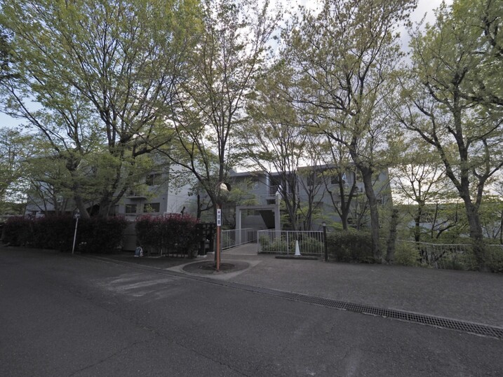 ヒルサイド久末３号棟