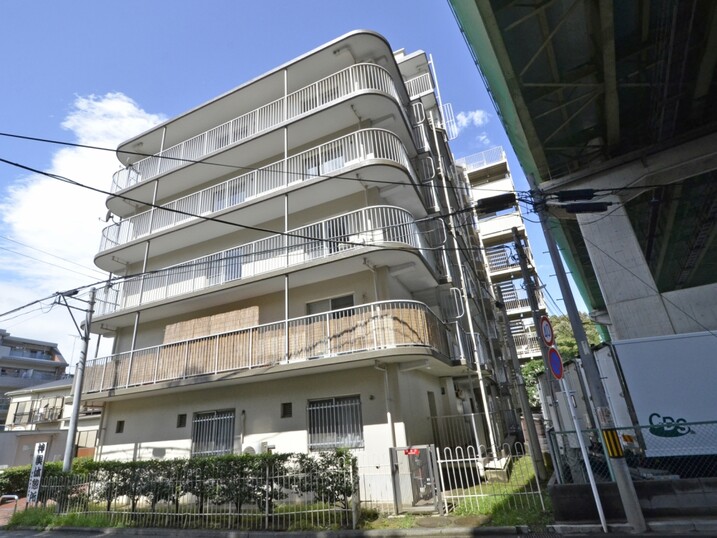 ローズハイツ新横浜
