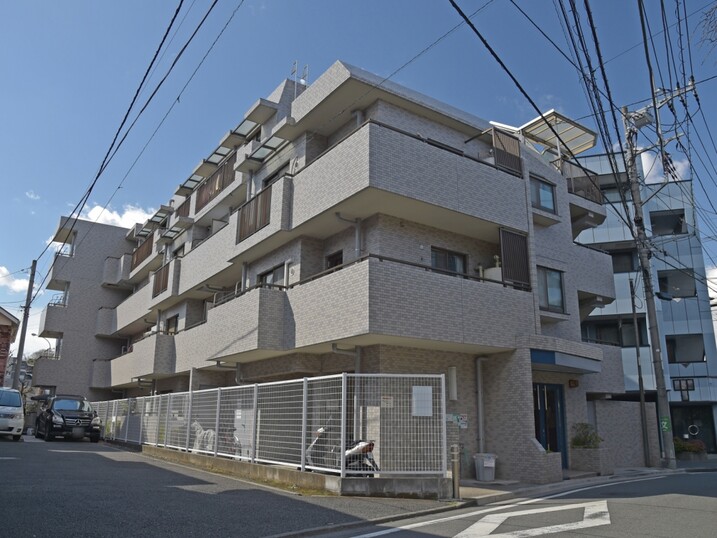 戸塚名瀬パークホームズ