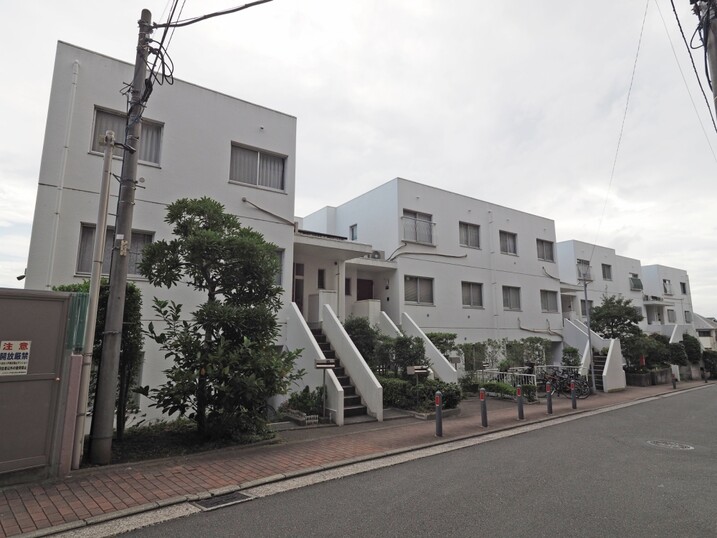 メガロン戸塚日限山１号棟