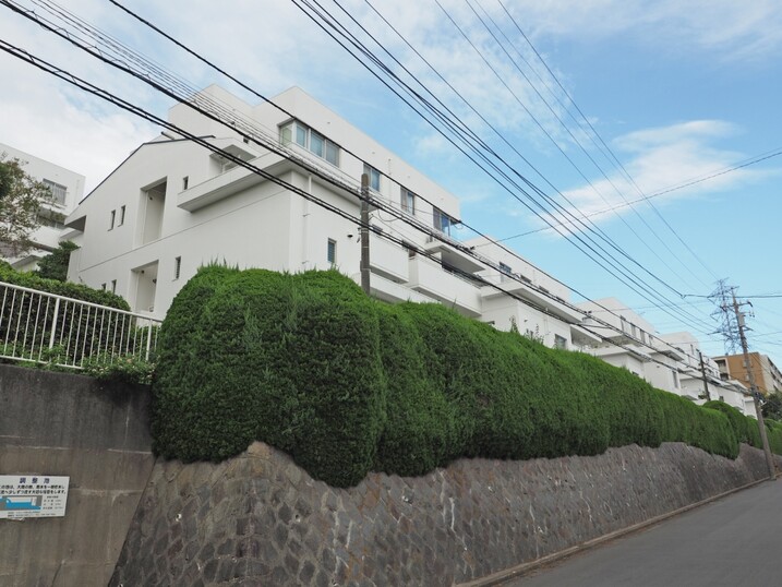 メガロン戸塚日限山５号棟