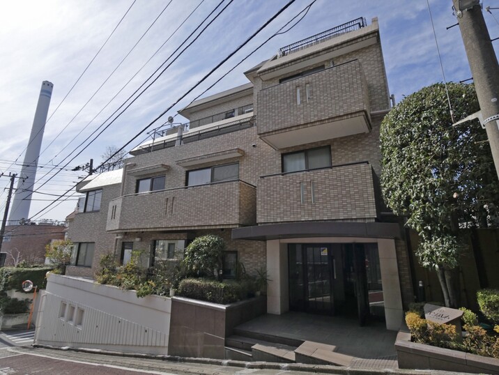 エンブレム目黒茶屋坂