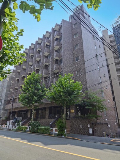 青山アルコープ