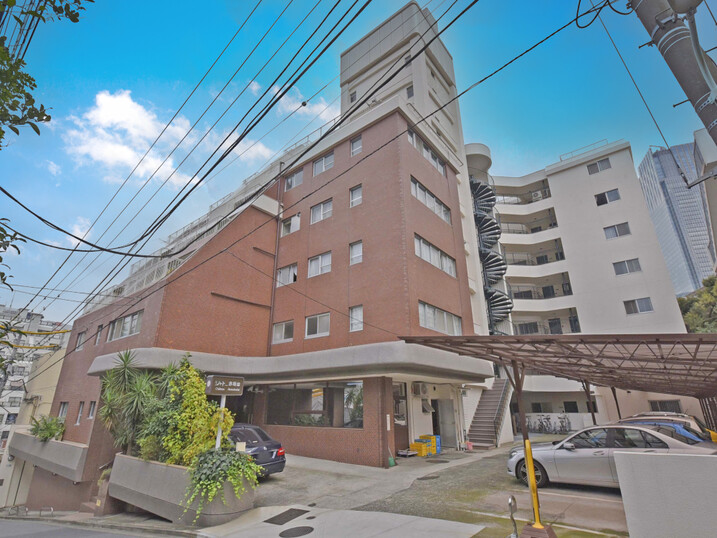 シャトー赤坂台