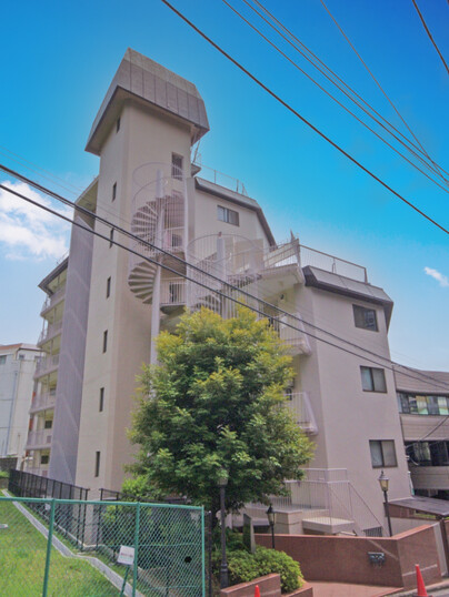 赤坂スカイハイツ