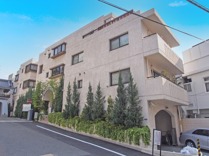 西麻布シティハイツ