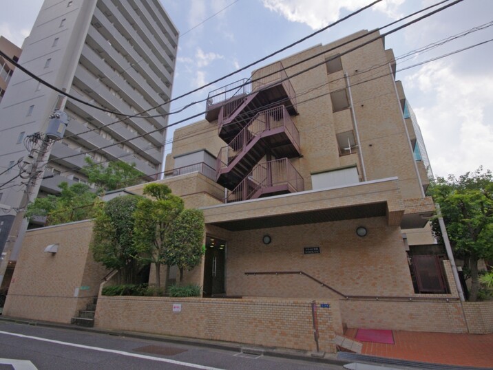 エクレール白金
