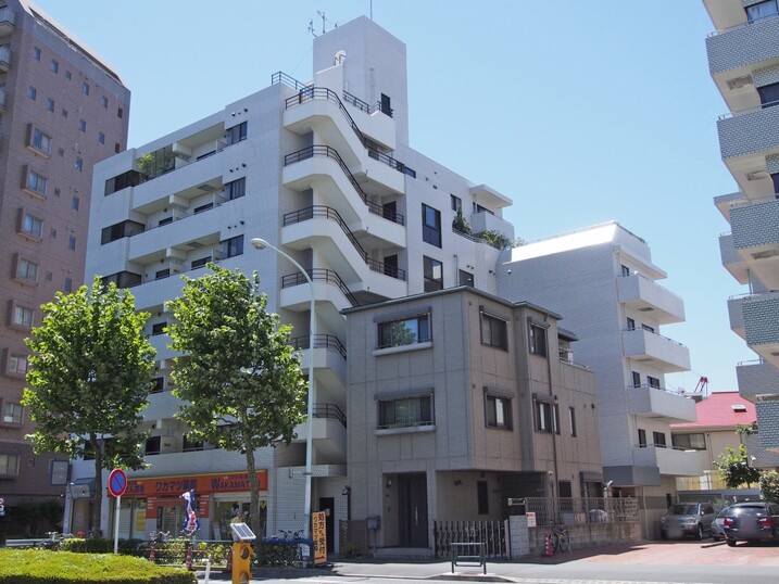 シャンベール若松町