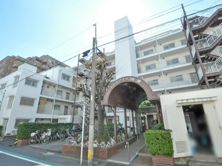 ジュウェル城東