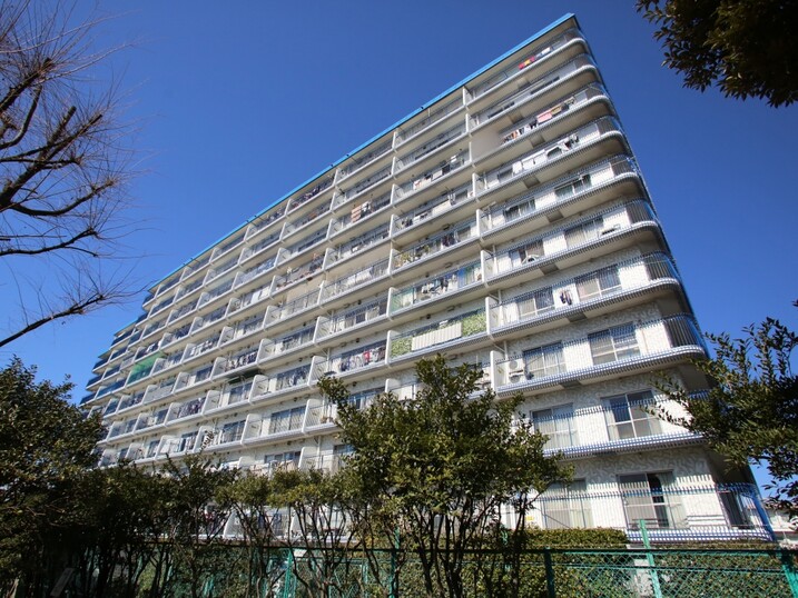 秀和西新井レジデンス