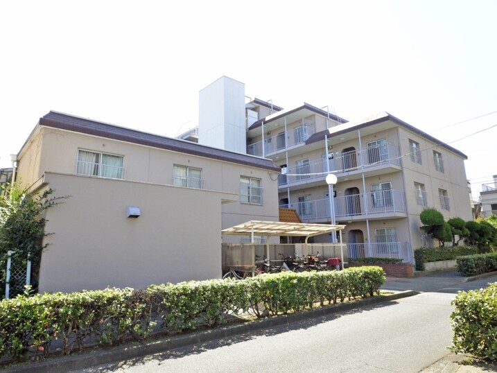 綾瀬ダイカンプラザ