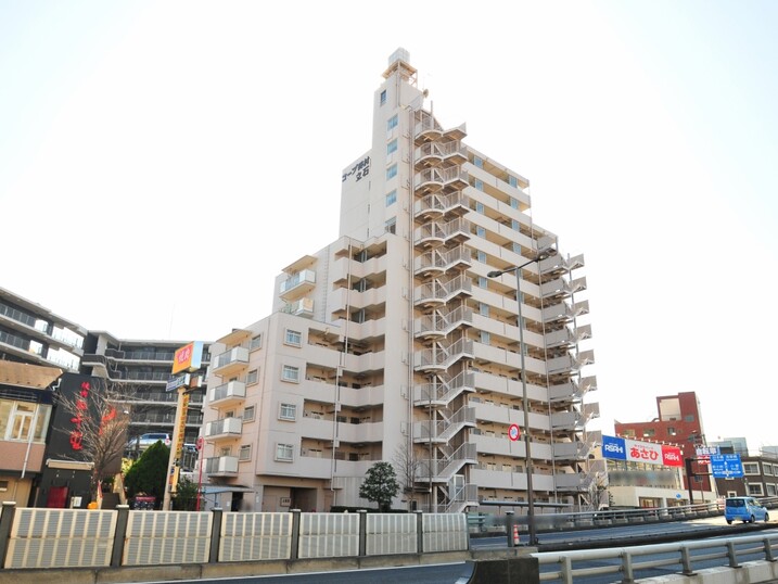 コープ野村立石