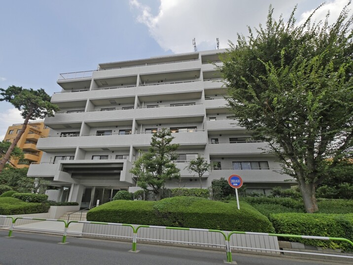 成城ガーデンホームズ