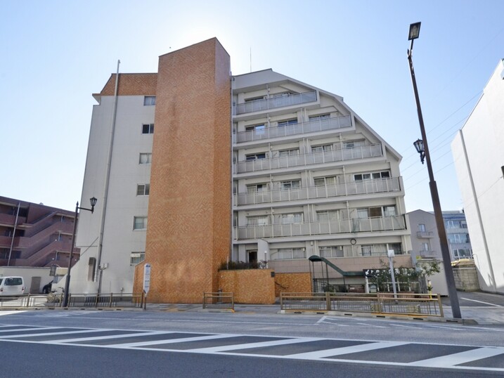 タカラ豊田ホームズ
