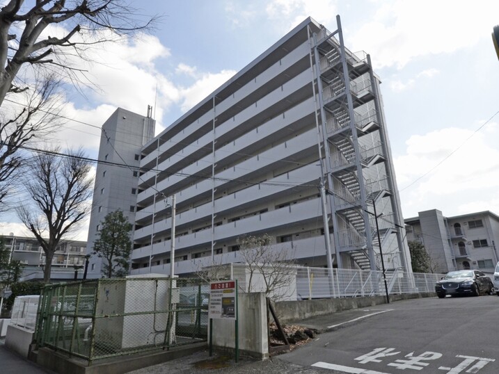 ファミール西八王子２号棟