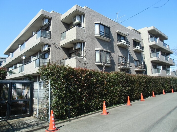 ライオンズガーデン久米川