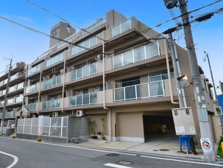 プレステージ魚住