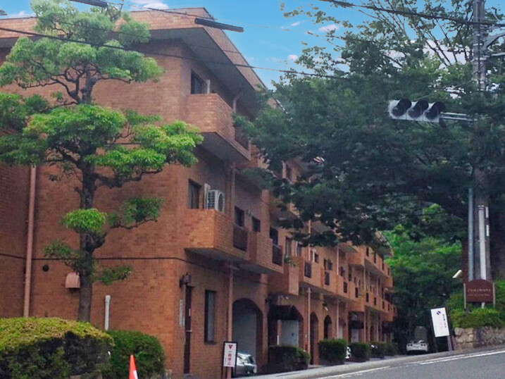 芦屋山手町ハウス