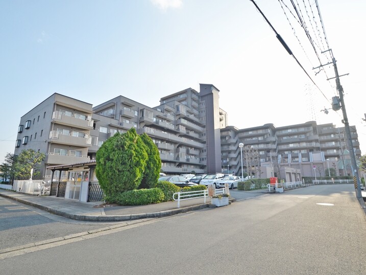 ルミエール千里山田