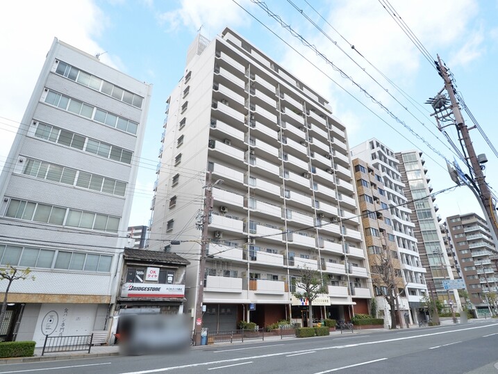 大阪トヨタハイツ靱