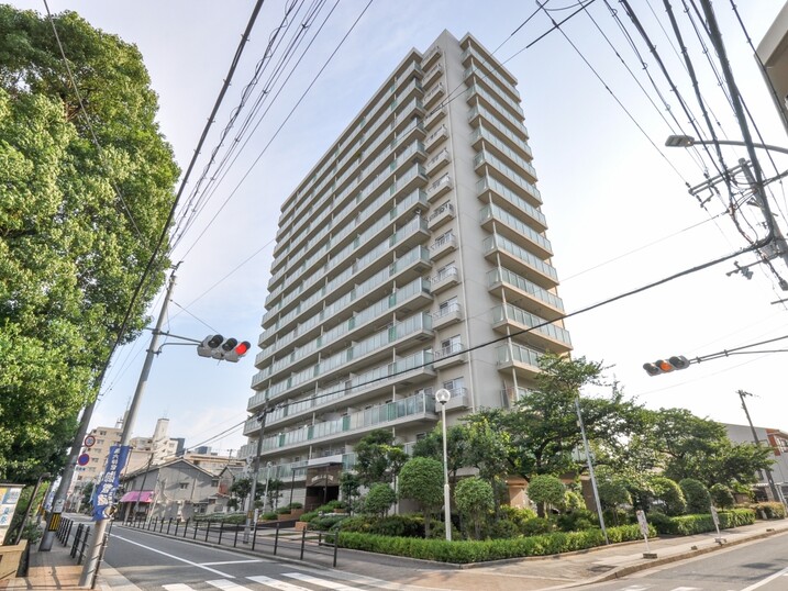 ファミール城東東今福公園