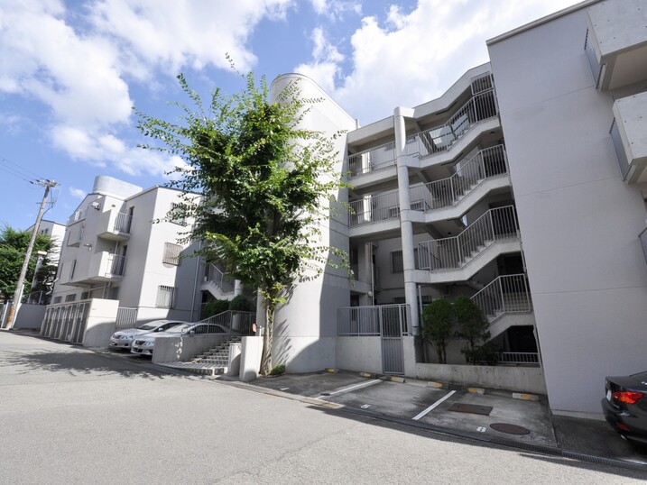 日商岩井第１２緑地公園マンション