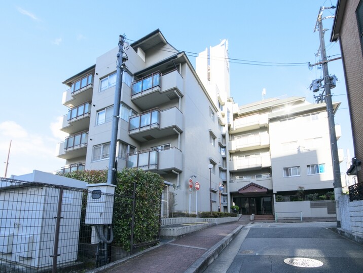 コトー宝塚Ａ棟