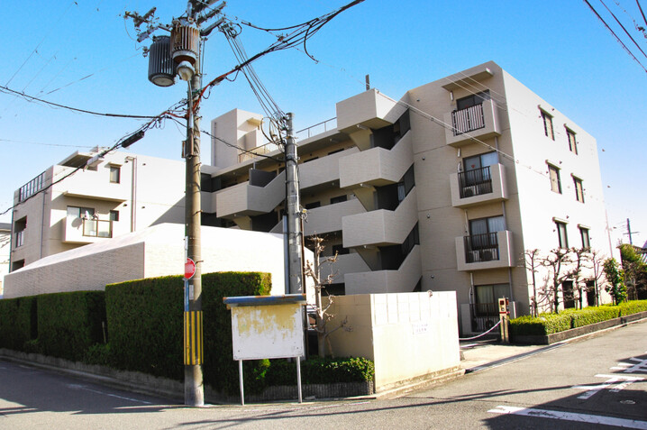 ファミール伊丹・稲野