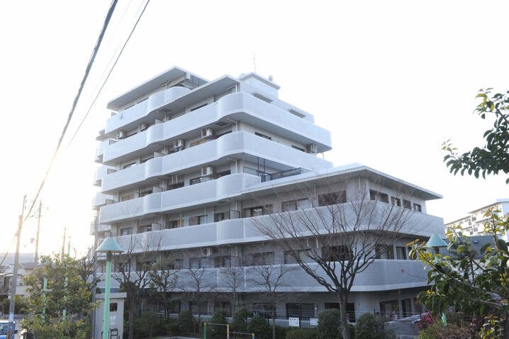 ライオンズガーデン上野芝