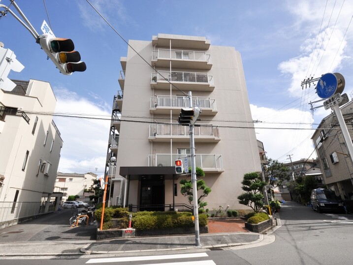 ルモン淡路東