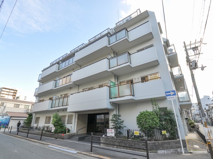 ハイツ弁天町