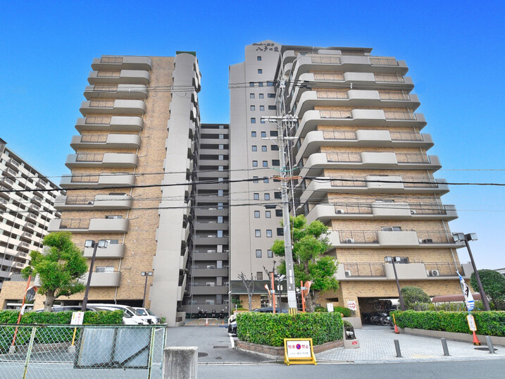 シャトー第３八戸の里