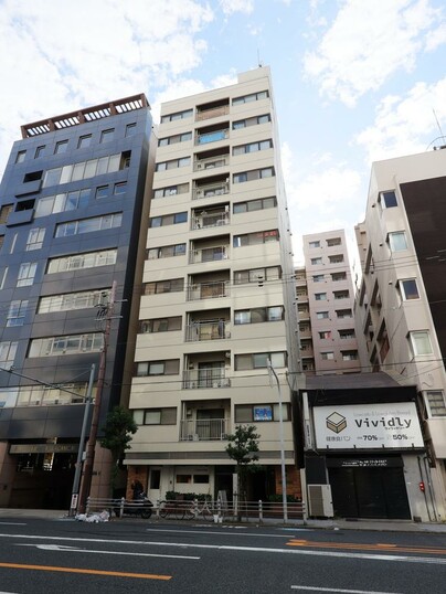 カナード西本町