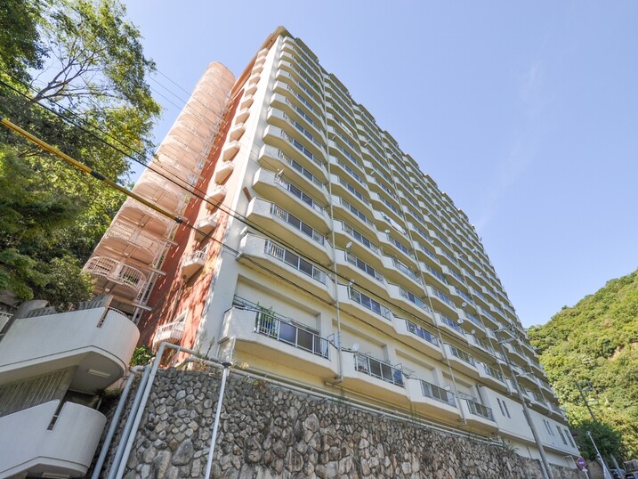 マンション住吉川