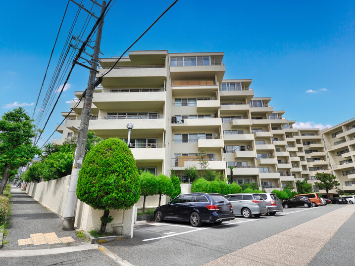 逆瀬川マンションＡ棟