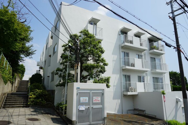 日興雲雀丘花屋敷ガーデンホームズ
