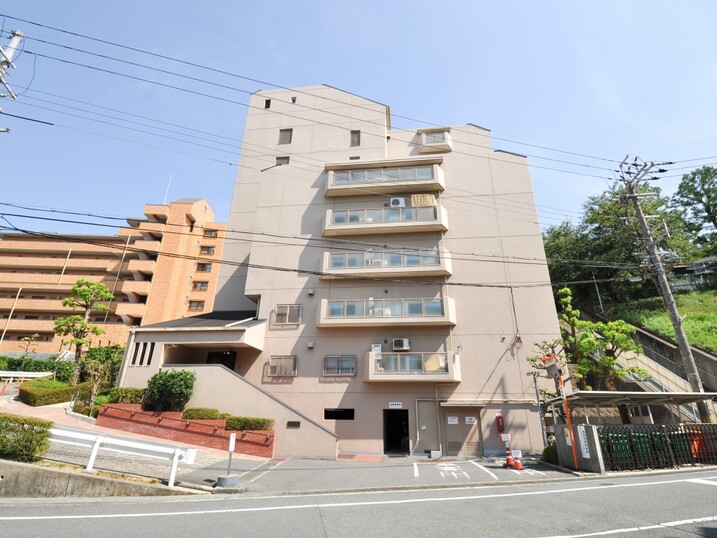 枚方ハウス