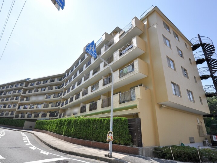 メゾン枚方岡山手