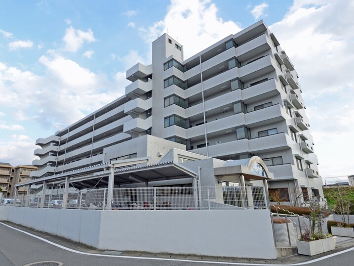 ライオンズマンション桃山南口