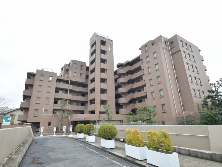 メゾンドール羽衣伽羅橋