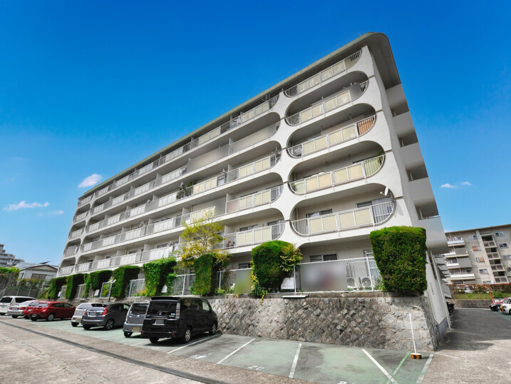 日商岩井桃山台マンション